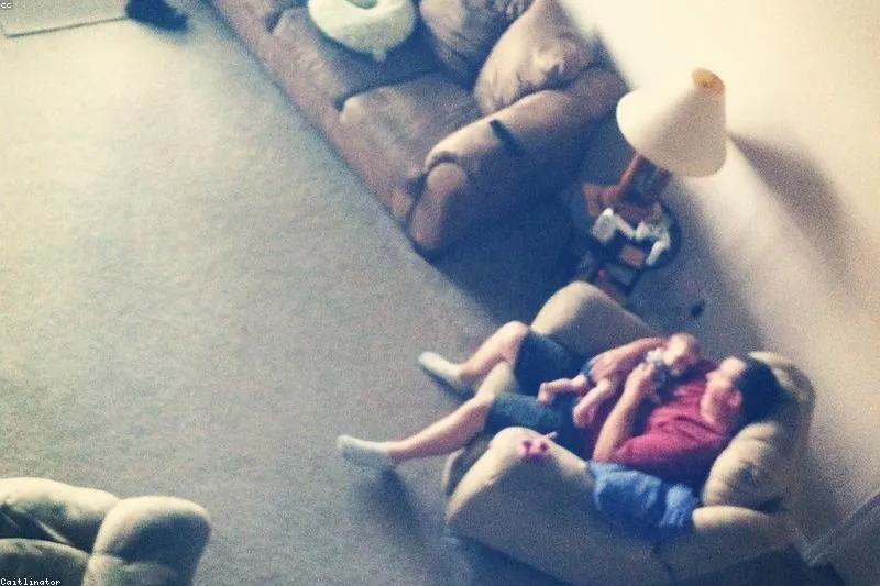 Natural remedies for teething with chamomile, marshmallow root and chilled teething rings for sore gums