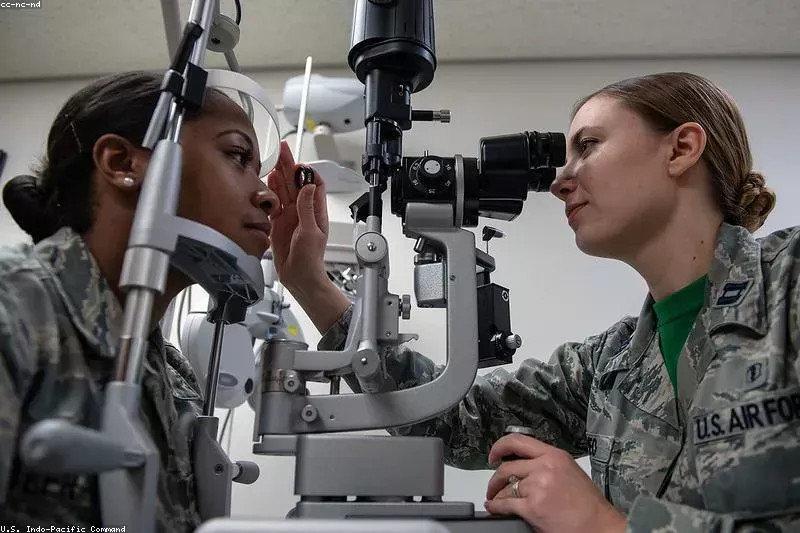 Leacuri naturale pentru piele grasă și acnee hormonală