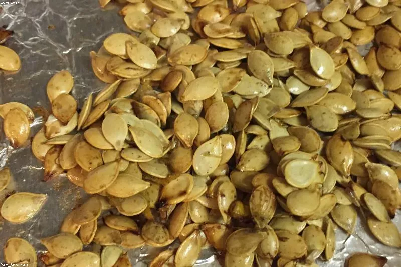 Leacuri naturale pentru prostată cu semințe de dovleac, urzici și plante medicinale